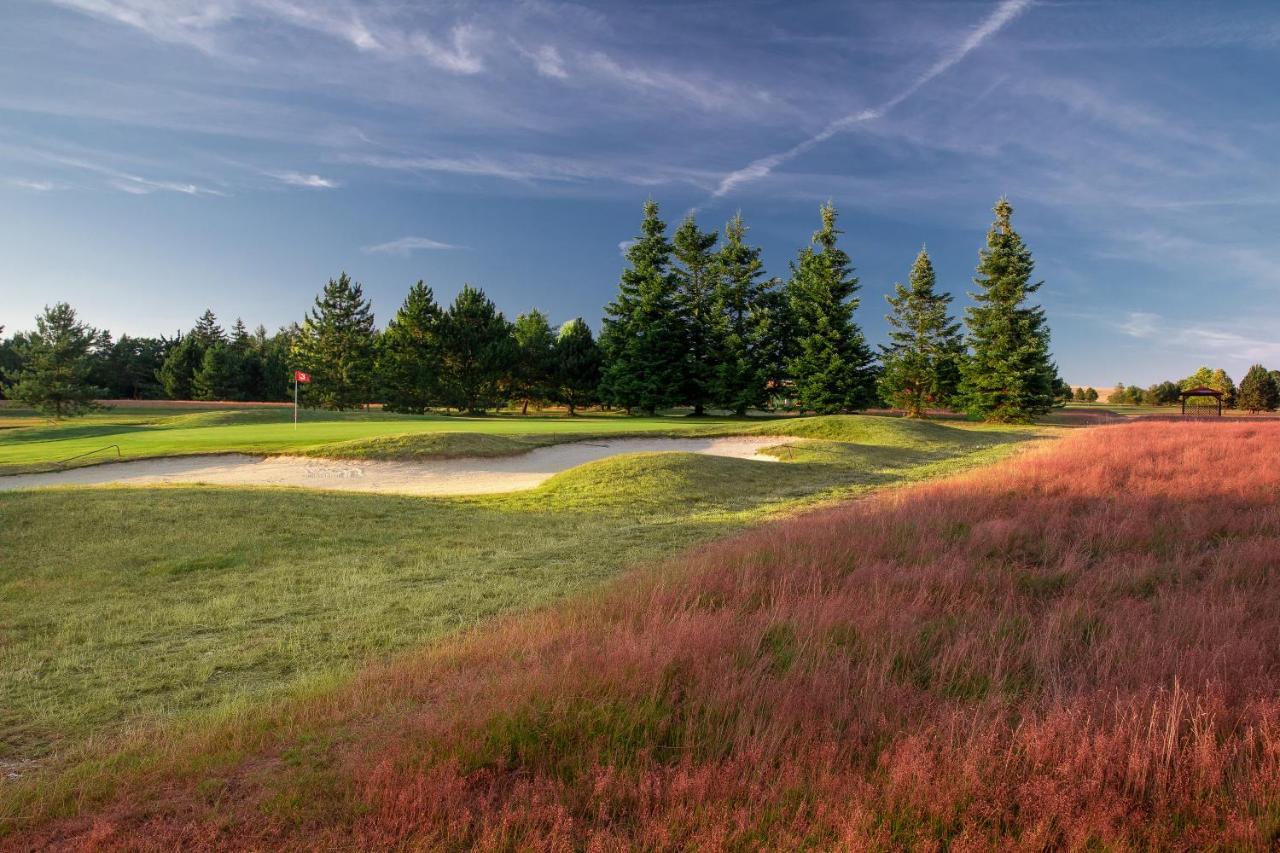 Darovansky Dvur - Wellness & Golf Hotel Brasy ภายนอก รูปภาพ